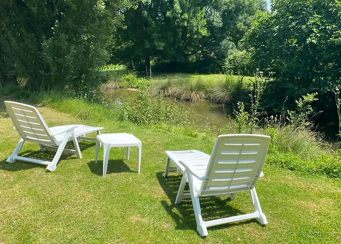 Manoir Des 2 Sources 3* 莫内斯捷