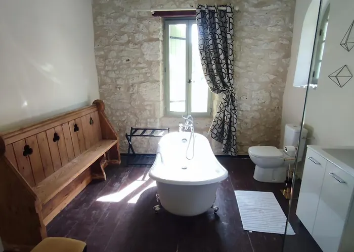 Manoir Des 2 Sources 住宿加早餐酒店 3*